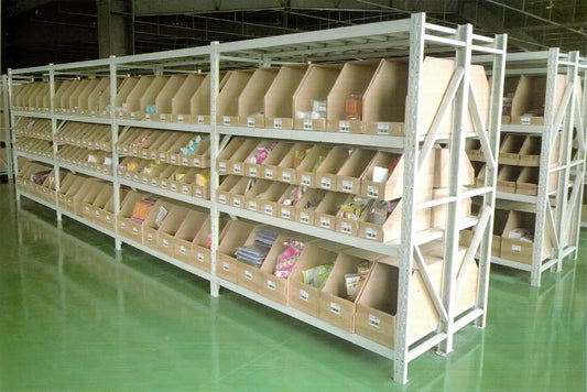 Lightweight laminated shelves