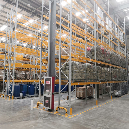 Heavy Duty Pallet Racking Systems - Forklift Accessible, Maximize Warehouse Space Efficiency