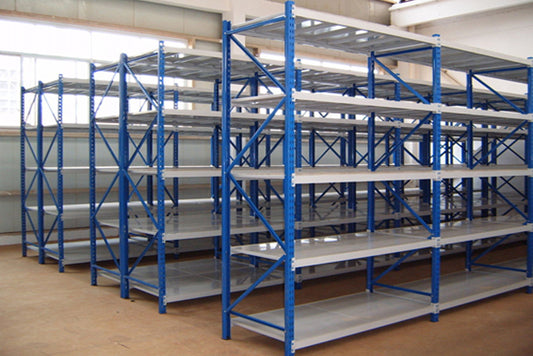 Lightweight laminated shelves