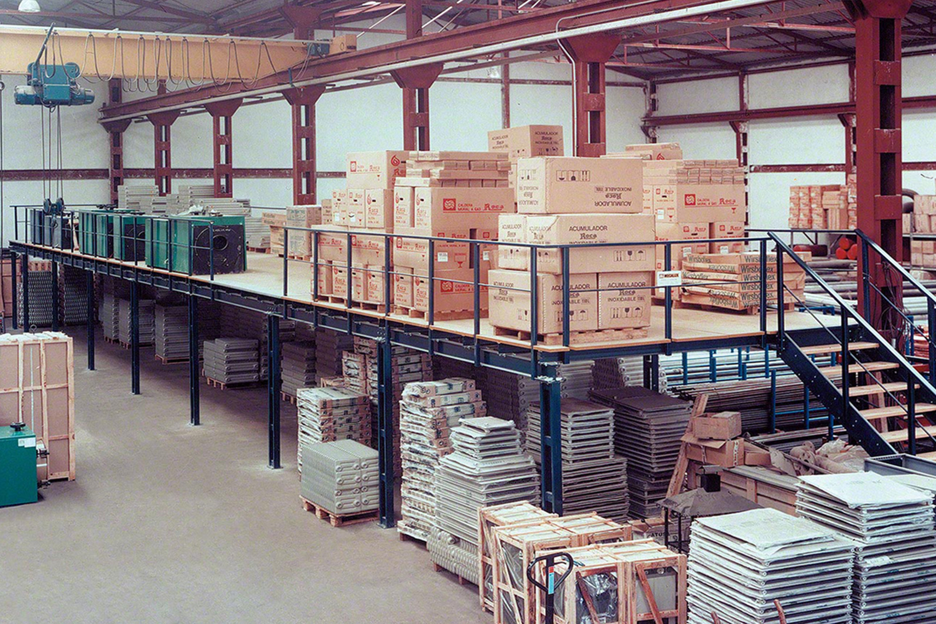 Industrial Steel Platform Racking - Easy Assembly, Fit for Parts/Goods ...