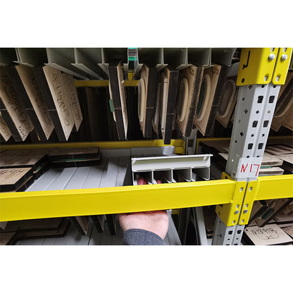 Knife frame